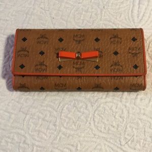 MCM Continental Wallet